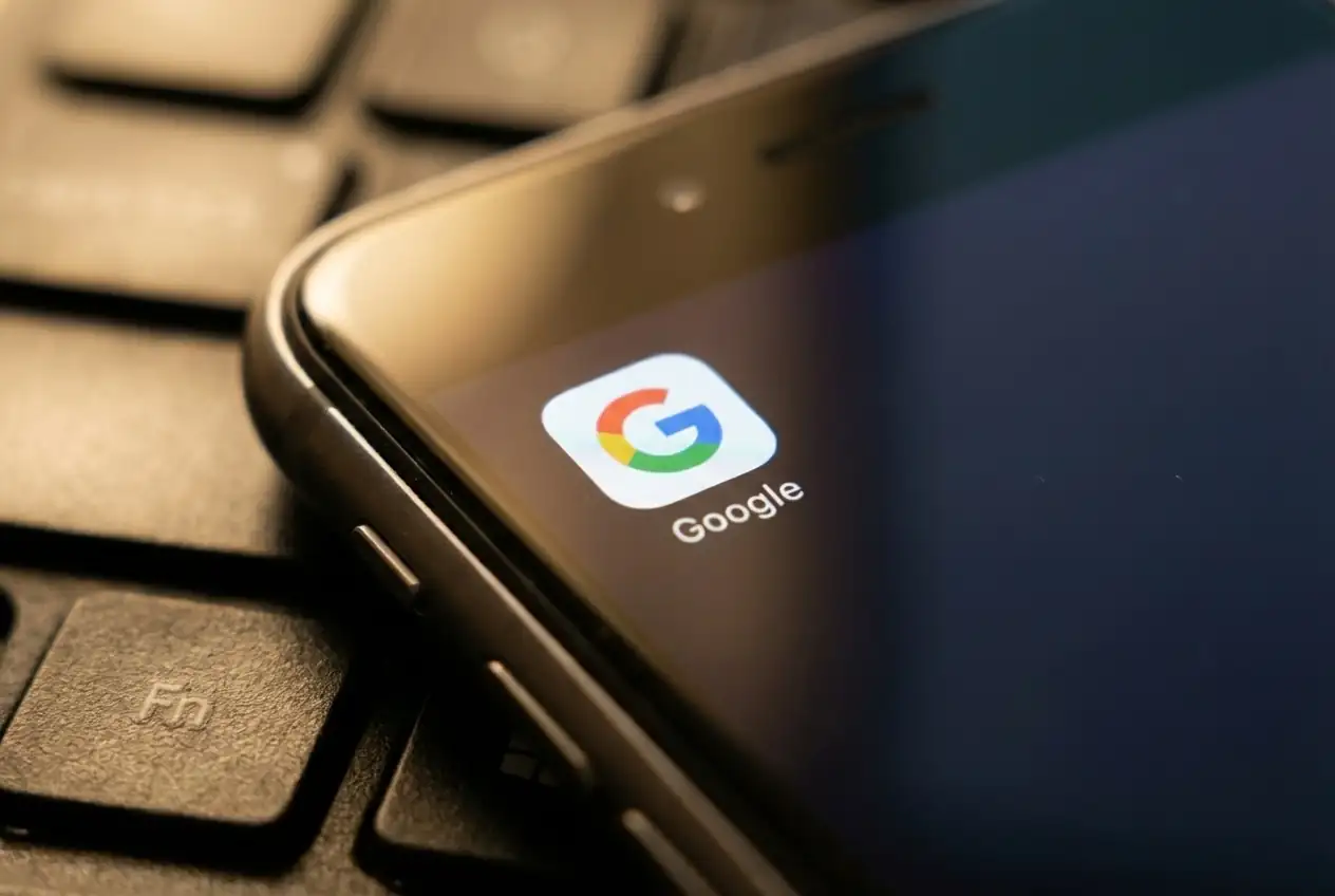 Google Enhances AI Search to Include Perspectives from Reddit and Social Media