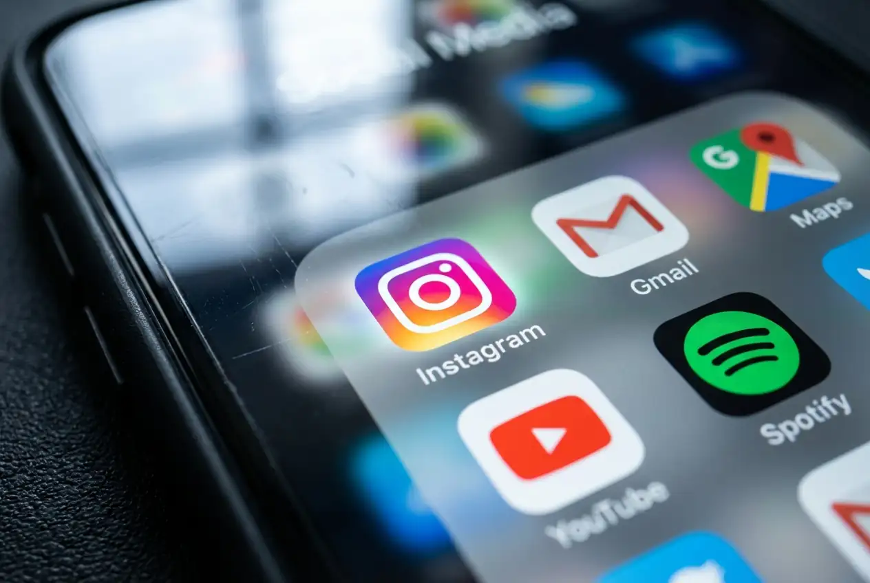 Meta, Snap, and Roblox tighten UK child safety, while TikTok and YouTube stall